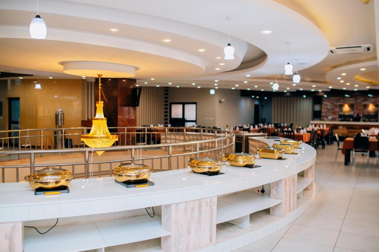 Gold Crest Hotel Мванза Екстериор снимка