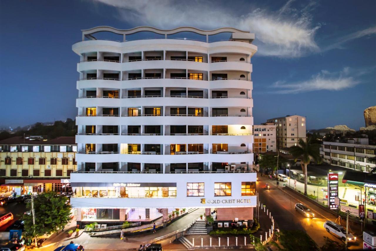Gold Crest Hotel Мванза Екстериор снимка